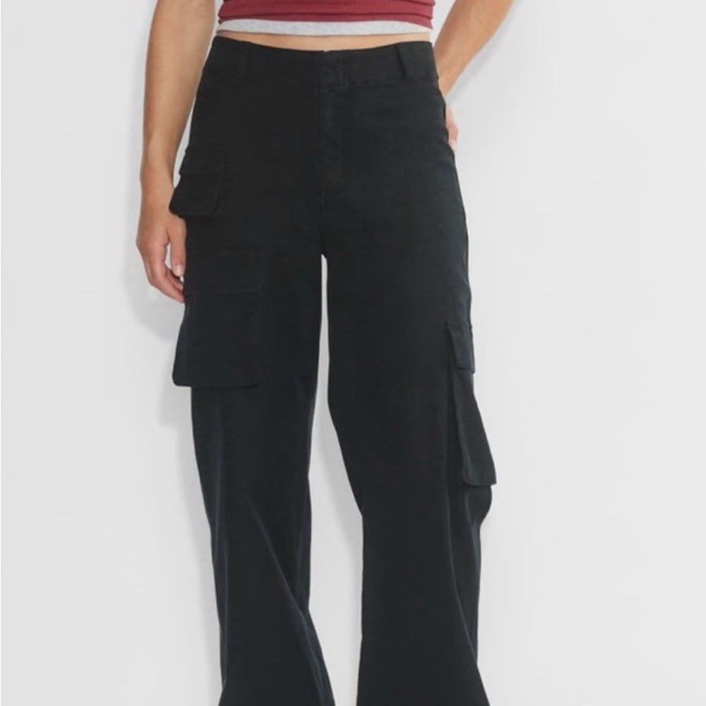 Aritzia Black Straight Leg Jeans - Picture 2 of 3